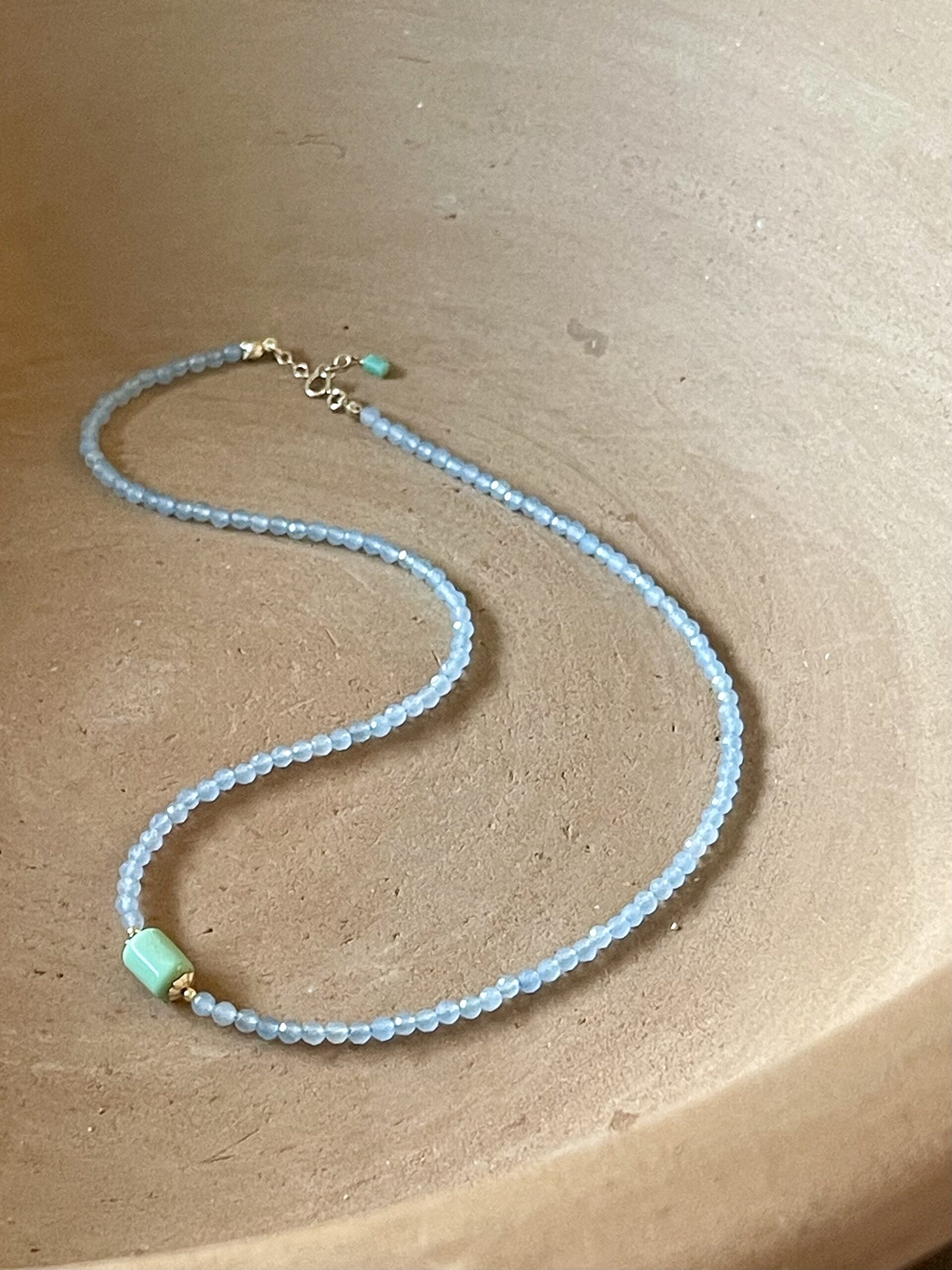 the mint tide choker (with extension)